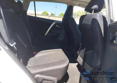 2015 Toyota Rav4 Xle из США, поврежденный, VIN JTMRFREV5FD132297